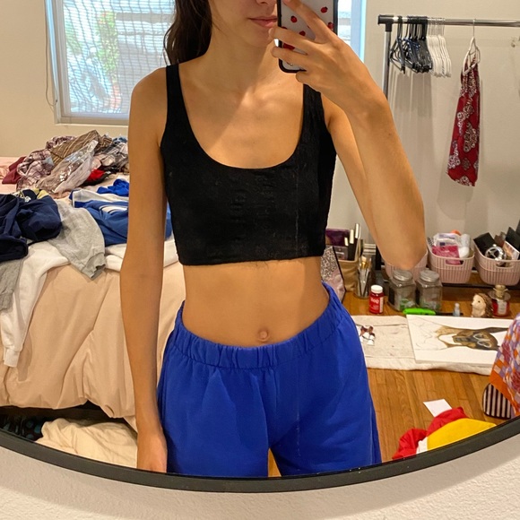 Brandy Melville Tops - Brandy Melville Crop Top
